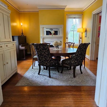 Winridge Manor Bed & Breakfast Madison Heights Eksteriør bilde